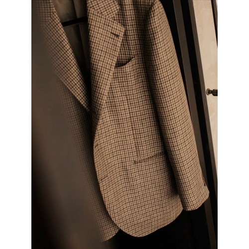 FR01 by The Anthology